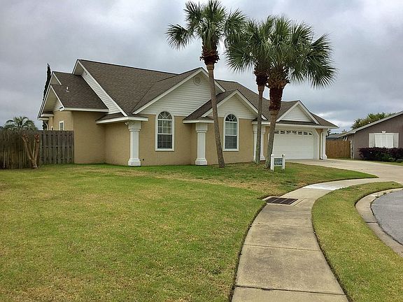5th image of 139 Bonaire Dr