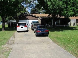 33 9th St, Shalimar, FL 32579