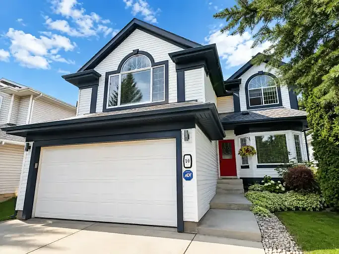 3 bed, 2.5 bath, 2150 sqft, $3,000 — Photo 1