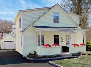 13 Fletcher Ave, Greenwich, CT 06831