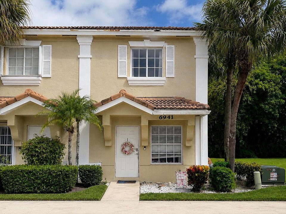 1st image of 6941 Crooked Fence Drive