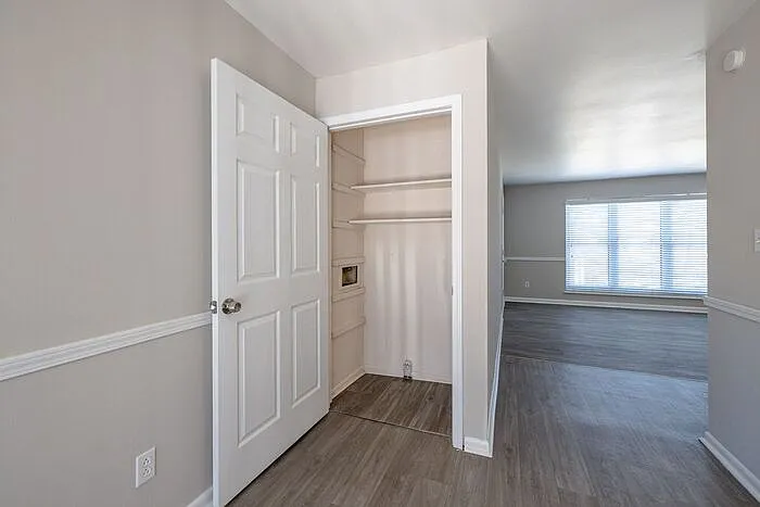 1528 Dresden Dr NE #D — Photo 46