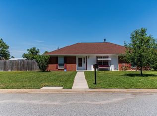 1271 Baxter St, Hinesville, GA 31313
