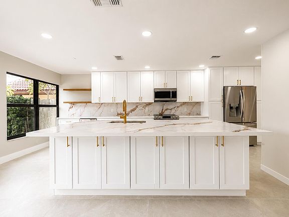 5th image of 21669 Town Place Drive