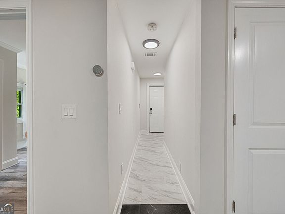 5th image of 1268 Ladd St SW