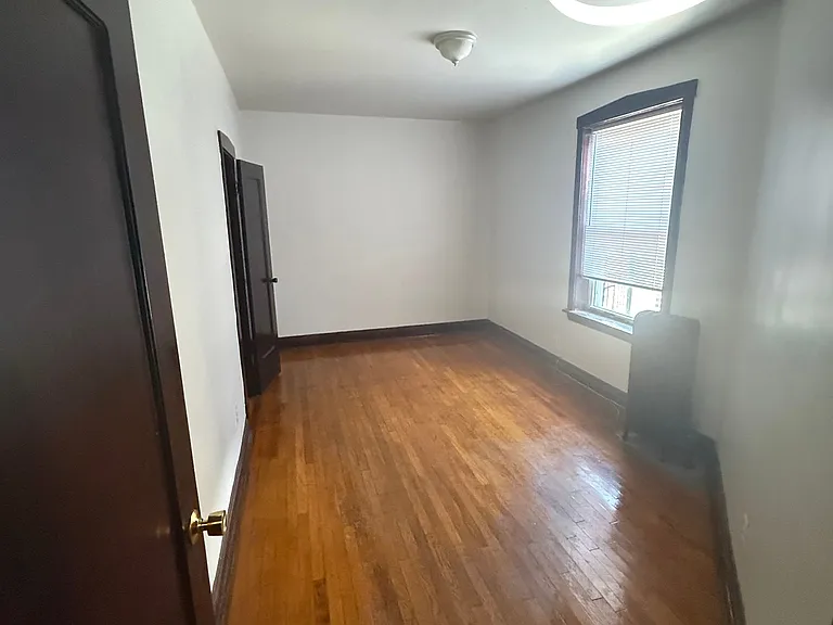 4300 N Pulaski Rd #4006-3G — Photo 4