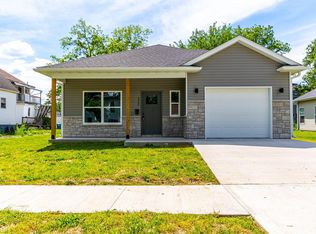 517 S Clark St, Moberly, MO 65270