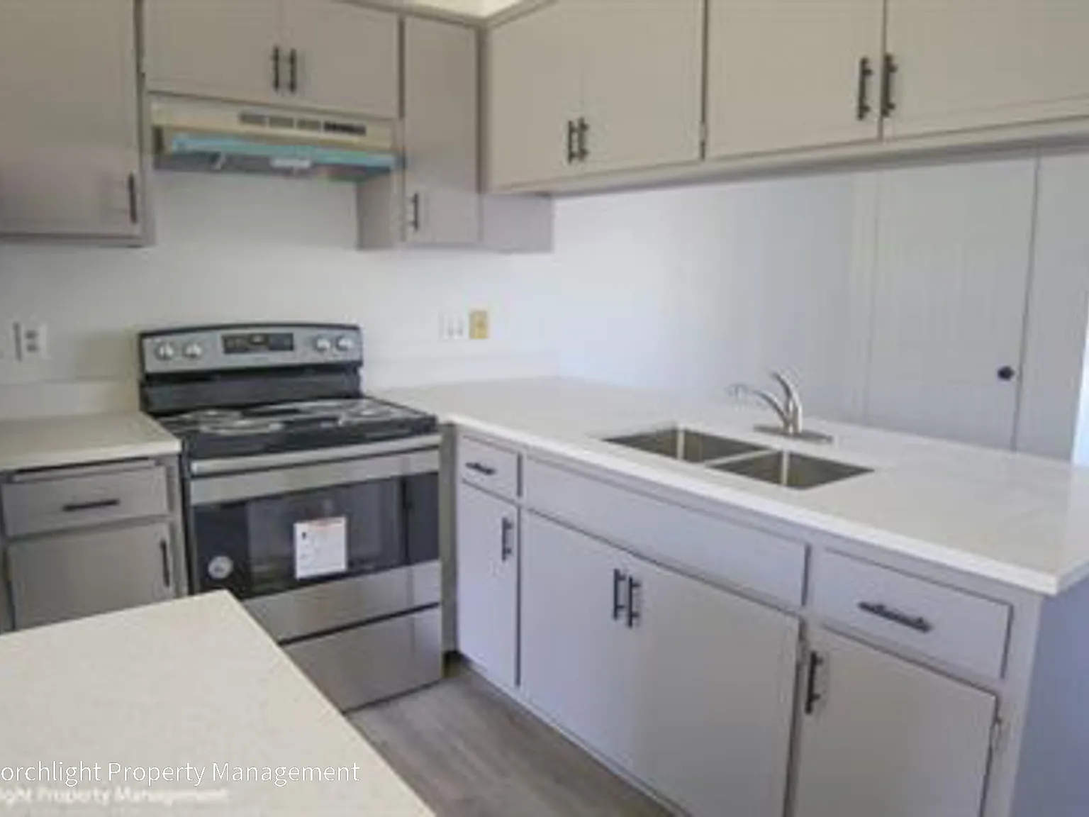 MAINS1313 - D — Photo 4