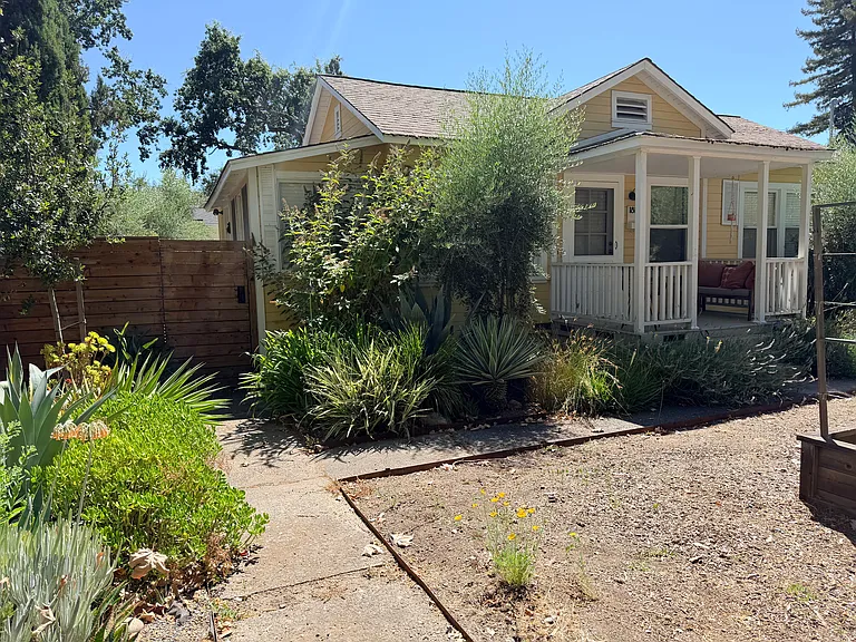 1813 Fair Way — Photo 22