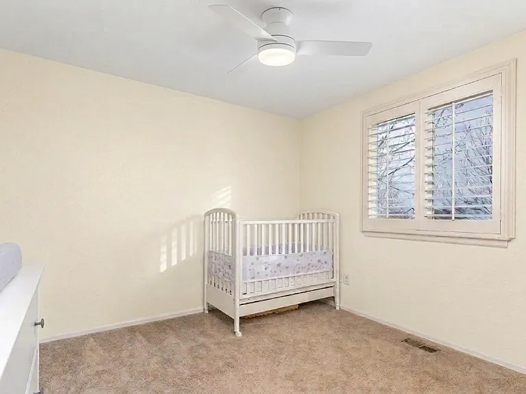 643 Grimson Pl — Photo 18