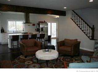 567 Old Laurel Hill Rd, Norwich, CT 06360