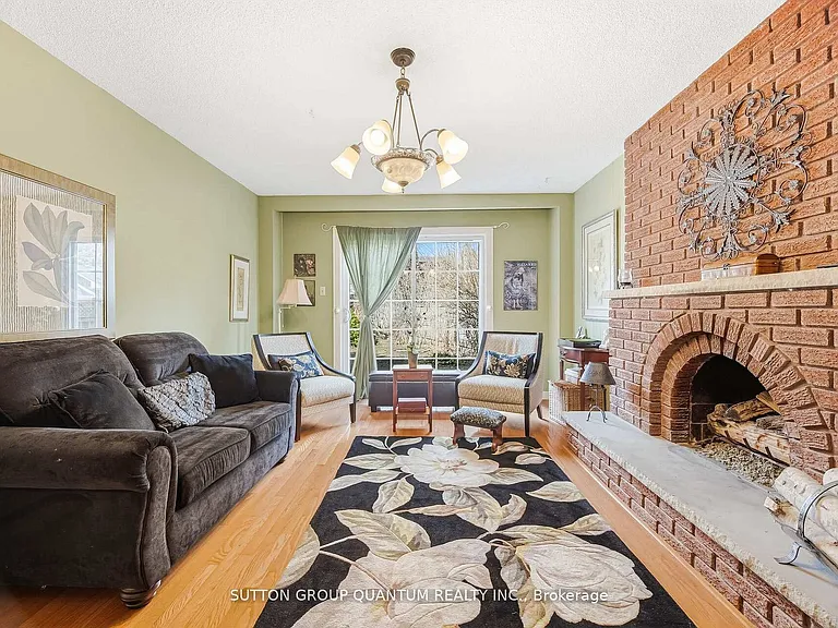 1511 Ifield Rd — Photo 19
