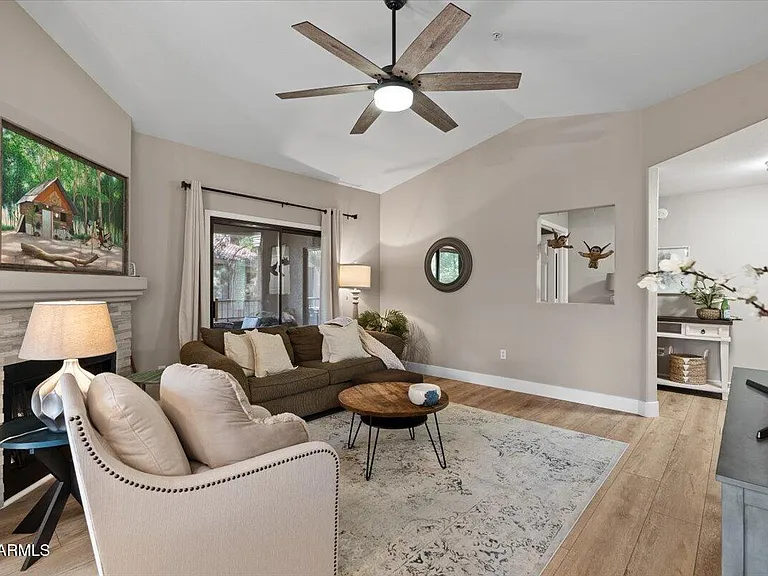 15050 N Thompson Peak Pkwy #2035 — Photo 8