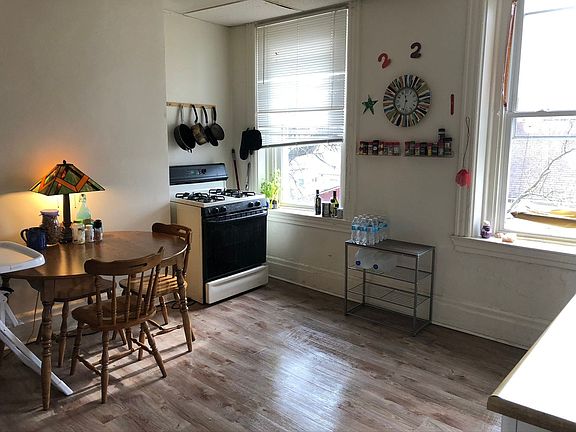 2nd image of 1235 Woodland Ave #2