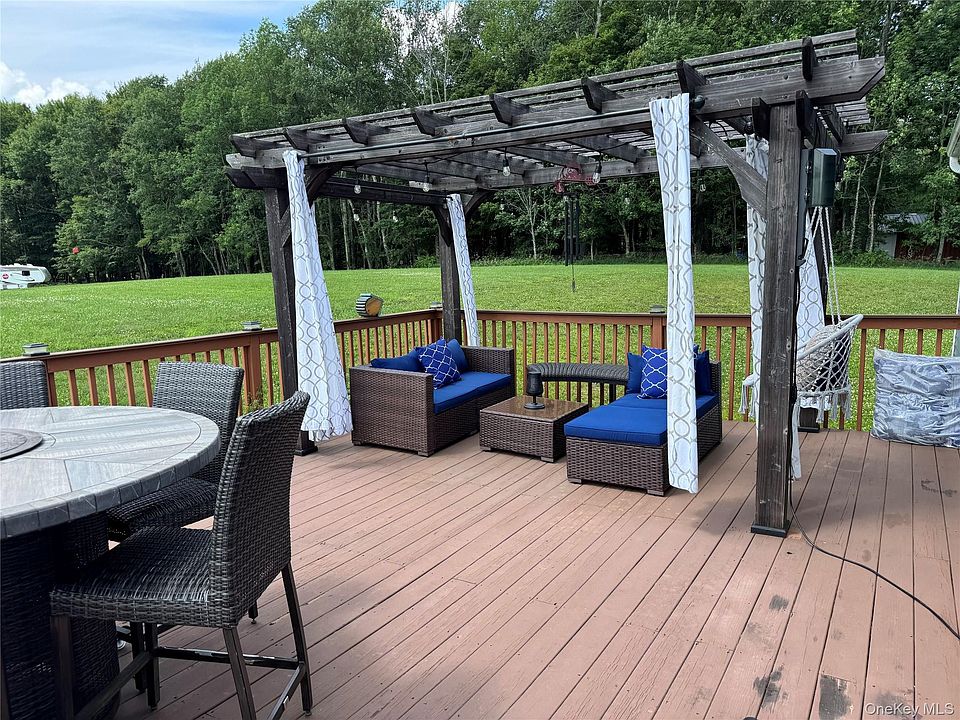 1st image of 281 Perry Road
