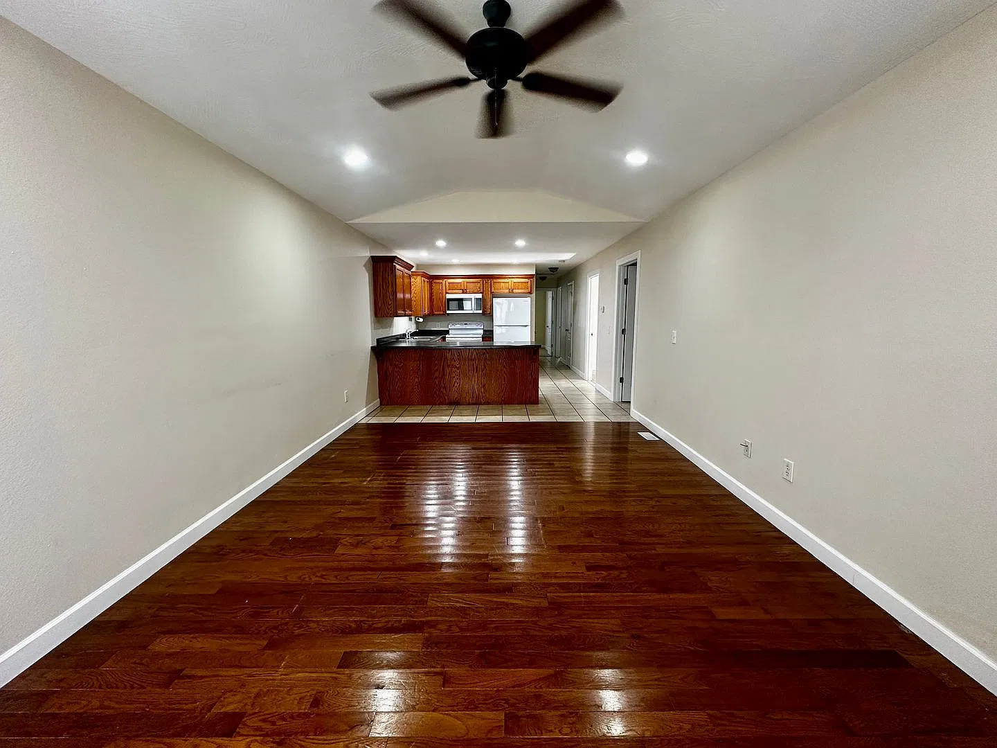 Costin, LLC - Warren Ct Duplex 470-472 — Photo 2