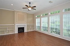 3 bed, 2.0 bath, 1905 sqft, $2,500 — Photo 1