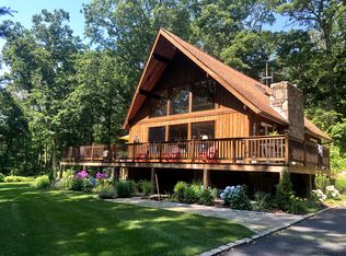 175 Mill Pond Rd, Exeter, RI 02822