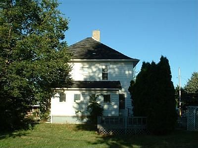 2nd image of 305 S Main St