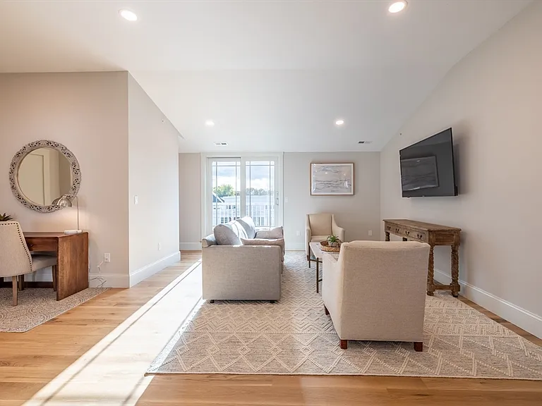 2 Punchard Ave #3 — Photo 10