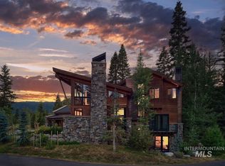 16 Steelhead Ct, Donnelly, ID 83615