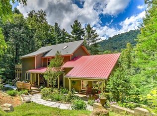 14 Shelton Branch Rd, Barnardsville, NC 28709