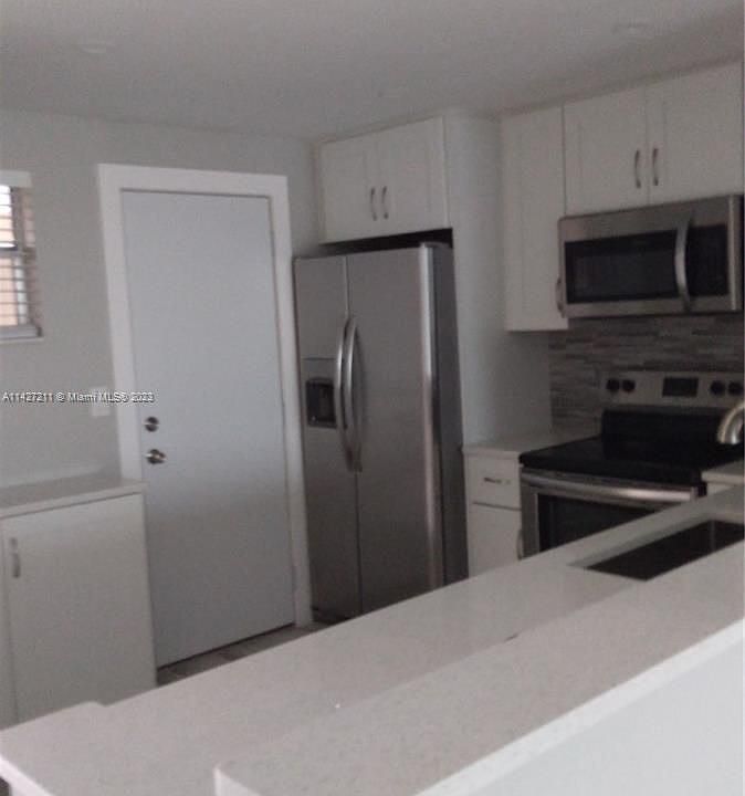 1st image of 408 NW 68th Ave APT 207