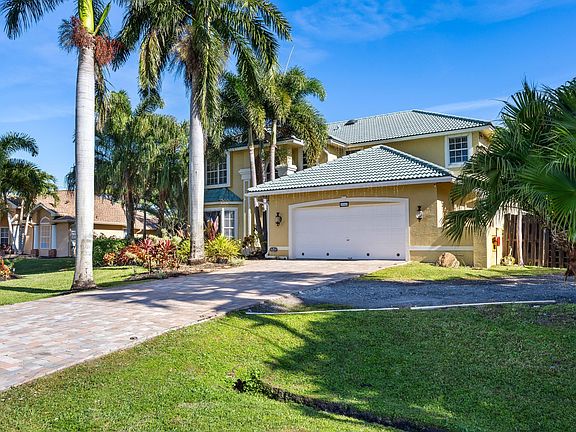 4th image of 3337 SW Crestview Road