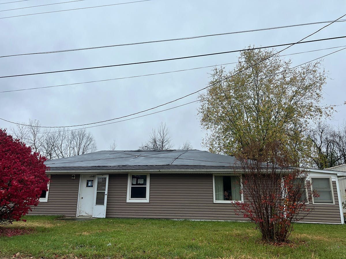 1071 W Raymond St, Brownstown, IN 47220 Zillow