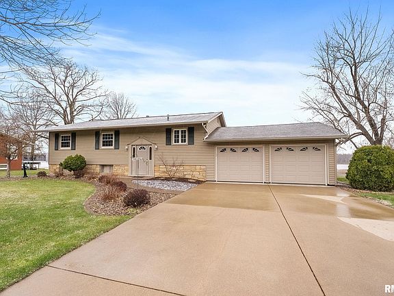 14029 78th Ave W, Taylor Ridge, IL 61284 | Zillow