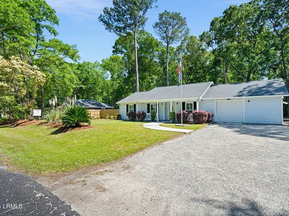 4 Red Tip Rd, Beaufort, SC 29907