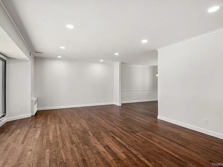 75 Melanie Ln — Photo 4