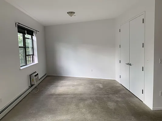 Rented by Flatiron Real Estate Advisors LLC | media 5