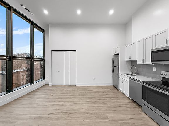 3rd image of 204 Malcolm X Blvd #402