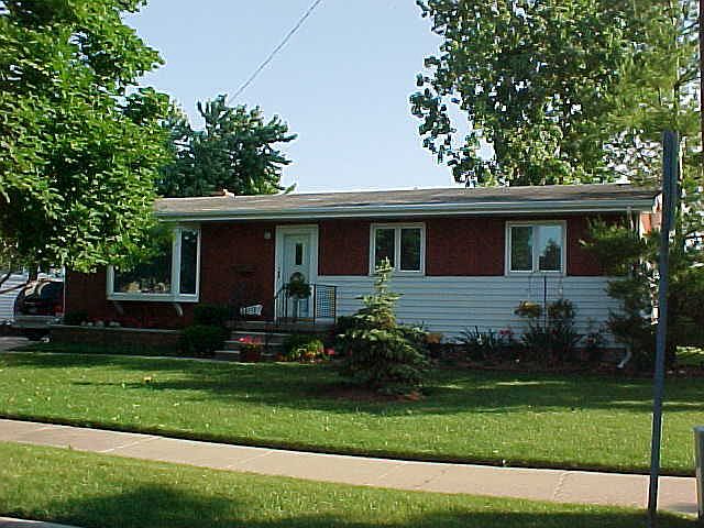 1st image of 2105 N Brentwood Pl