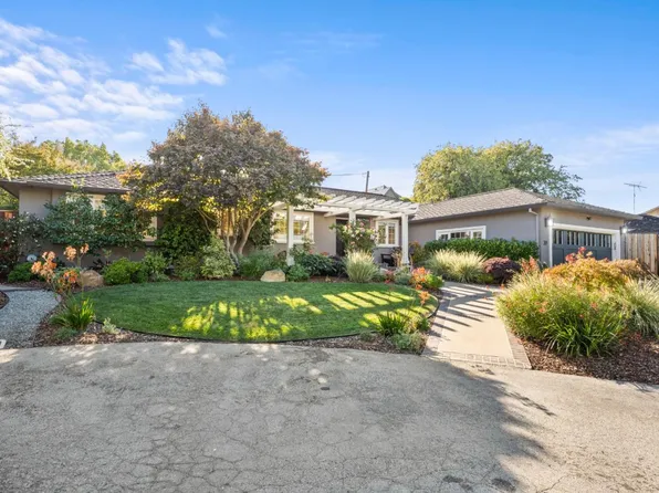 30 Yorkshire Ln, Redwood City, CA 94062