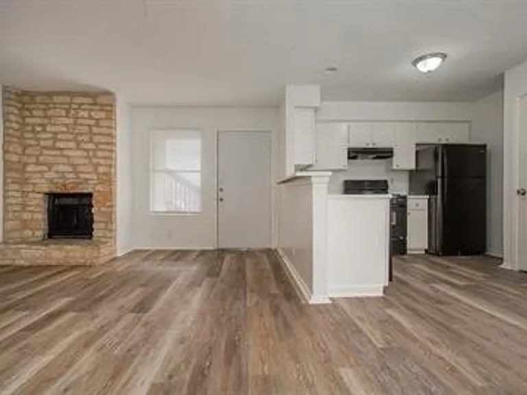 2310 Rachael Court — Photo 4