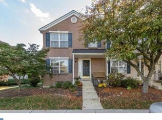 116 Newport Ct, Harleysville, PA 19438