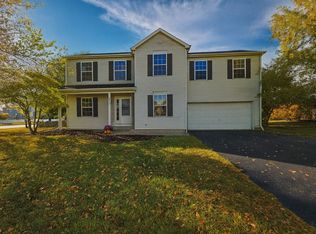 2513 Ridgefield Dr, Belvidere, IL 61008