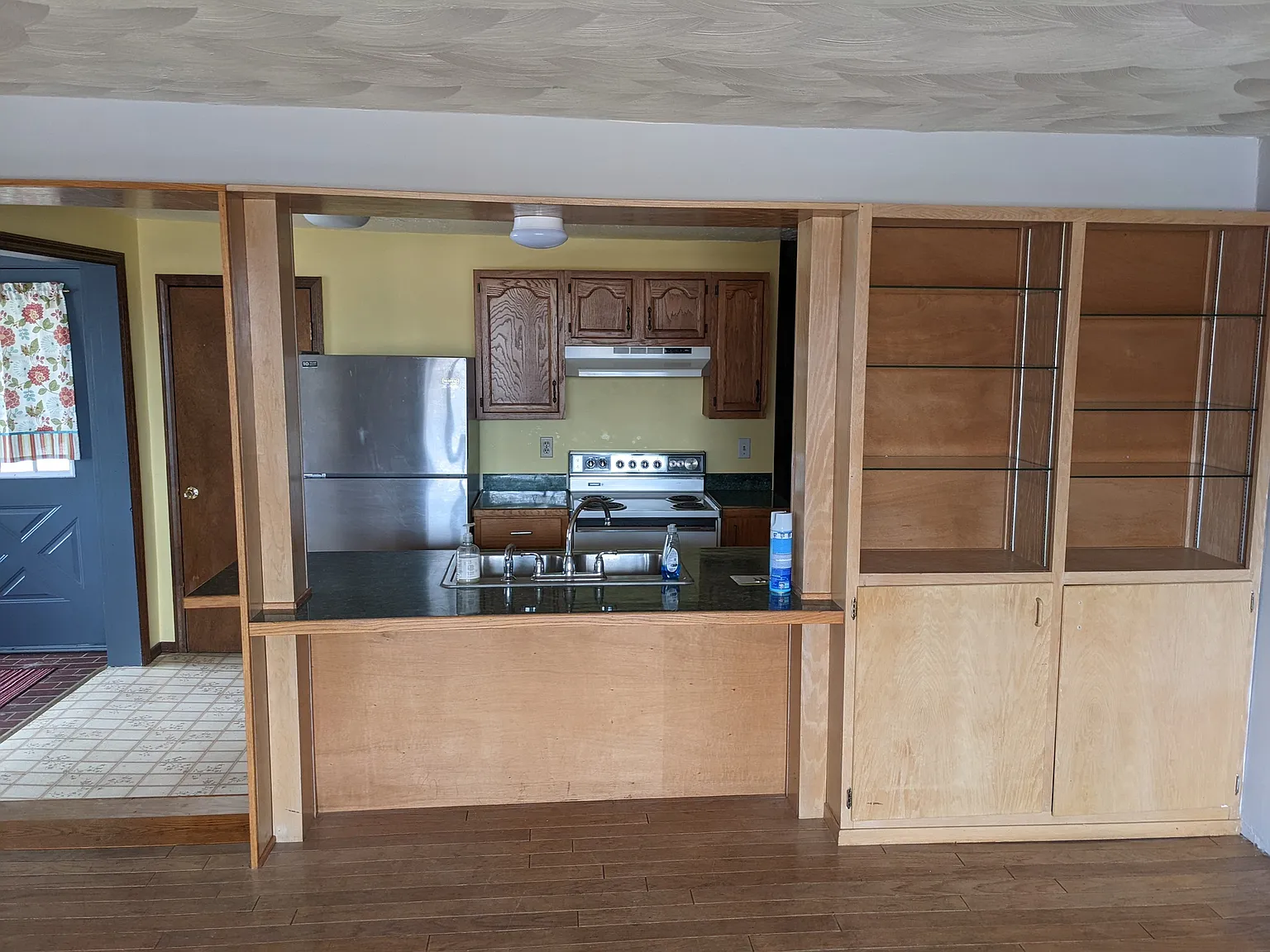 105 Auburn Rd. — Photo 3