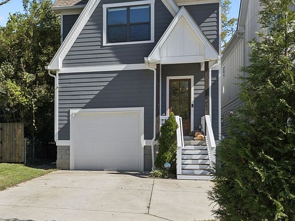 2nd image of 506B E Bend Dr