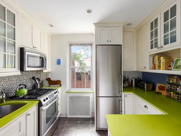 220 Congress Street image 4 of 13