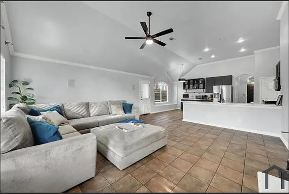 2813 Grand Canyon Ct — Photo 7