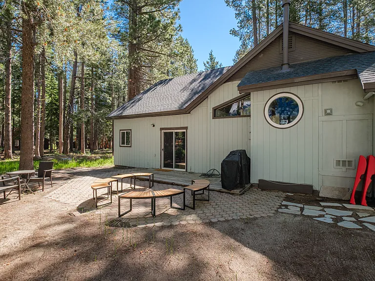 14296 Glacier View Dr — Photo 67