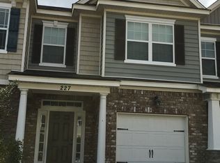 225 Durham Park Way, Pooler, GA 31322