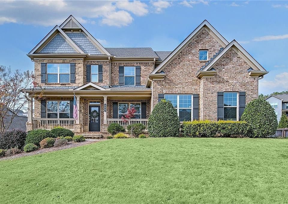 1st image of 306 Sparrow Song Ln