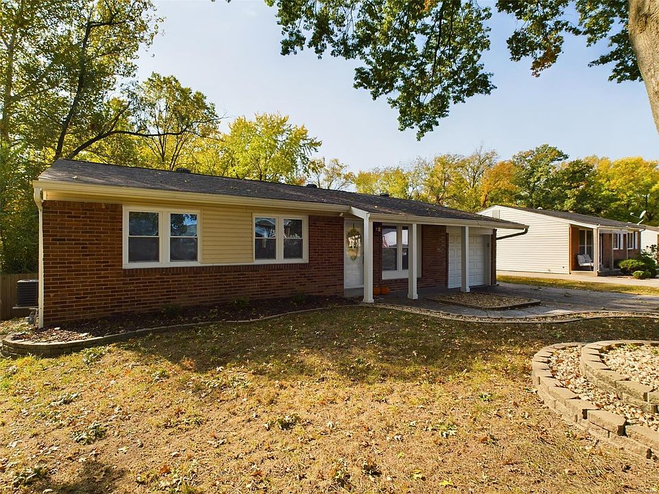 1st image of 11814 Gay Glen Dr