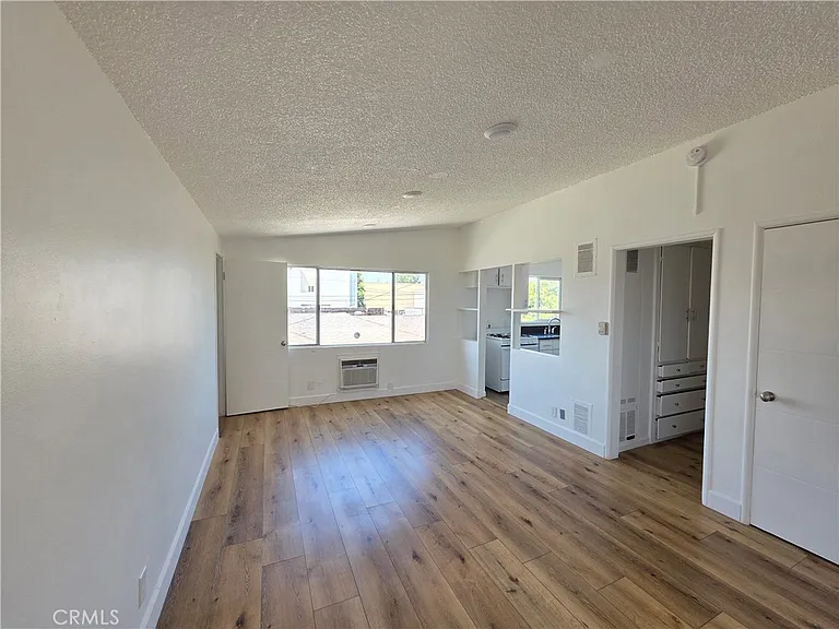 6018 Hazelhurst Pl #14 — Photo 4