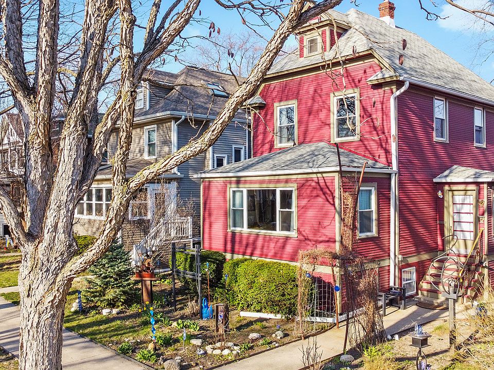 1st image of 734 S Harvey Ave
