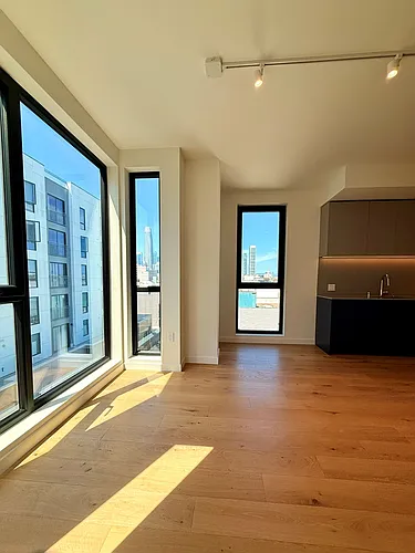 395 6th St Photo 1